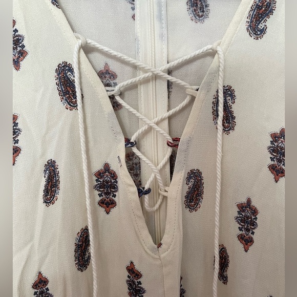 Kendal & Kylie by Pacsun Romper - Picture 3 of 7